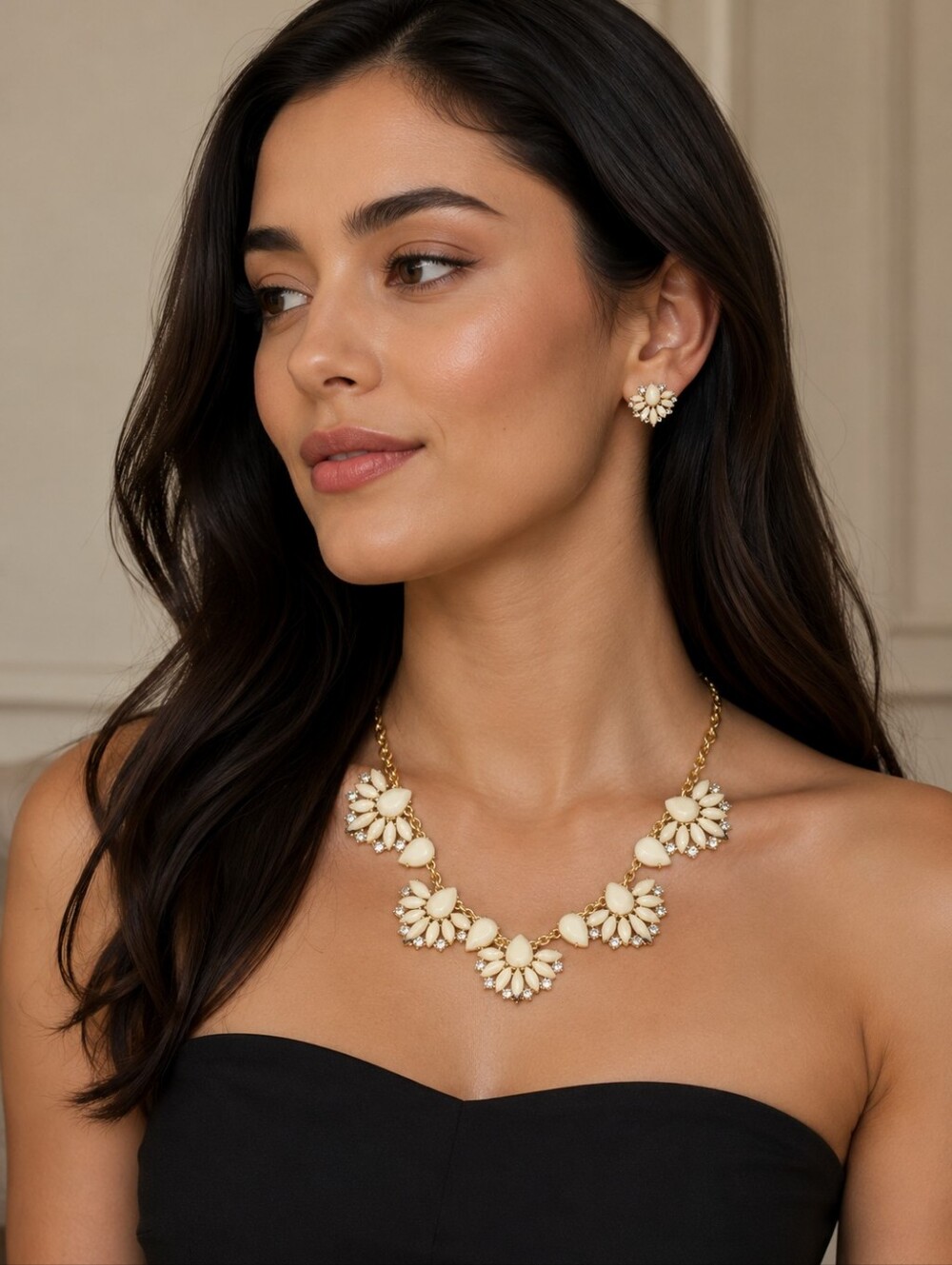 J.Crew Ivory Floral Rhinestone Statement Necklace Gold Tone Adjustable